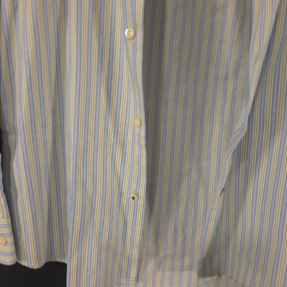 Banana Republic Button Up Fitted Shirt Size Medium - Picture 4 of 8